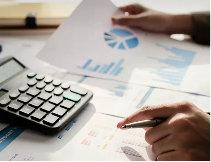 Sales and analytics dashboard for a medical shop